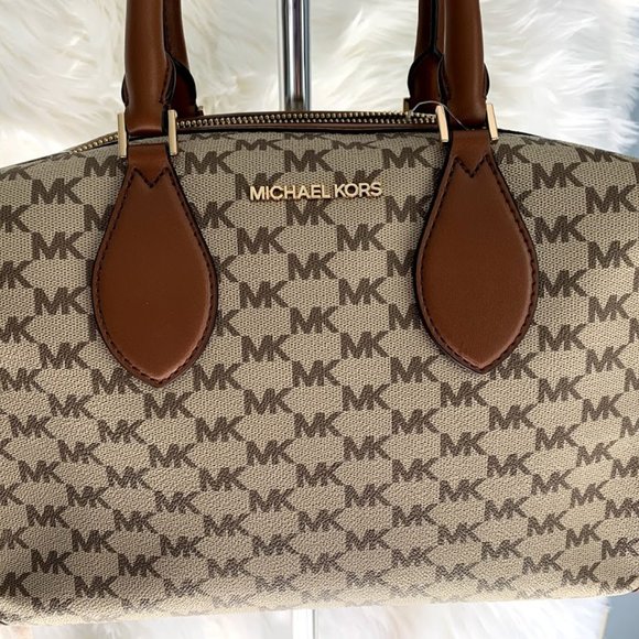 michael kors duffle bag purse